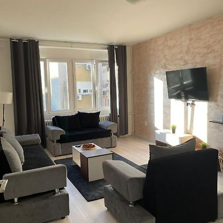 Apartment 51 - Bright, Spacious, Lux 1 Bedroom In The City Center - Stari Grad Belgrade Extérieur photo